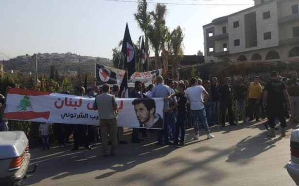 تظاهرات في بيروت وعكّار ندّدت بالحكم : بداية الإنتصار على المحتلّ
القومي : حكم المجلس العدلي جائر وتشوبه مُغالطات قانونيّة