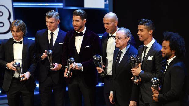 رئيس ريال مدريد: لا أفكر في كين.. بنزيمة خليط بين رونالدو وزيدان