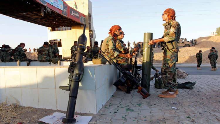 اشتباكات بين البيشمركة وقوات عراقية في قرية المحمودية غربي مدينة الموصل
