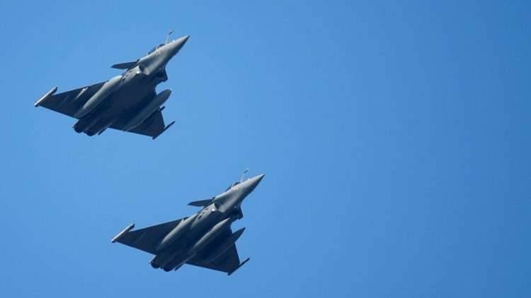 فرنسا ومصر تبحثان صفقة طائرات رافال جديدة