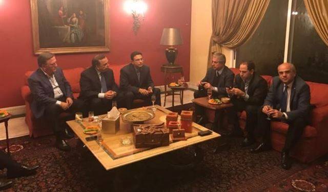 هل يتحالف البون مع القوات؟
