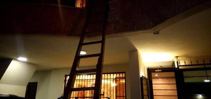 الدفاع المدني: إنقاذ طفلة مريضة محتجزة داخل منزل في قصقص
