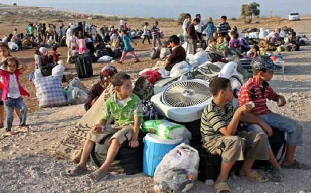 النازحون ورقة بيد من...؟
