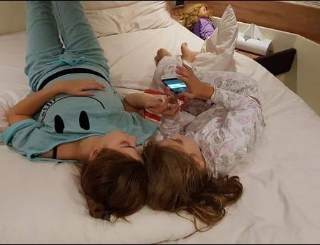 بالصور: نانسي بإطلالتين ساحرتين.. أيهما أجمل؟