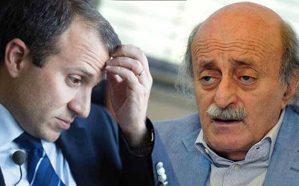 موفدون لنقل الرسائل بين باسيل وجنبلاط لـ «تهدئة الخواطر»