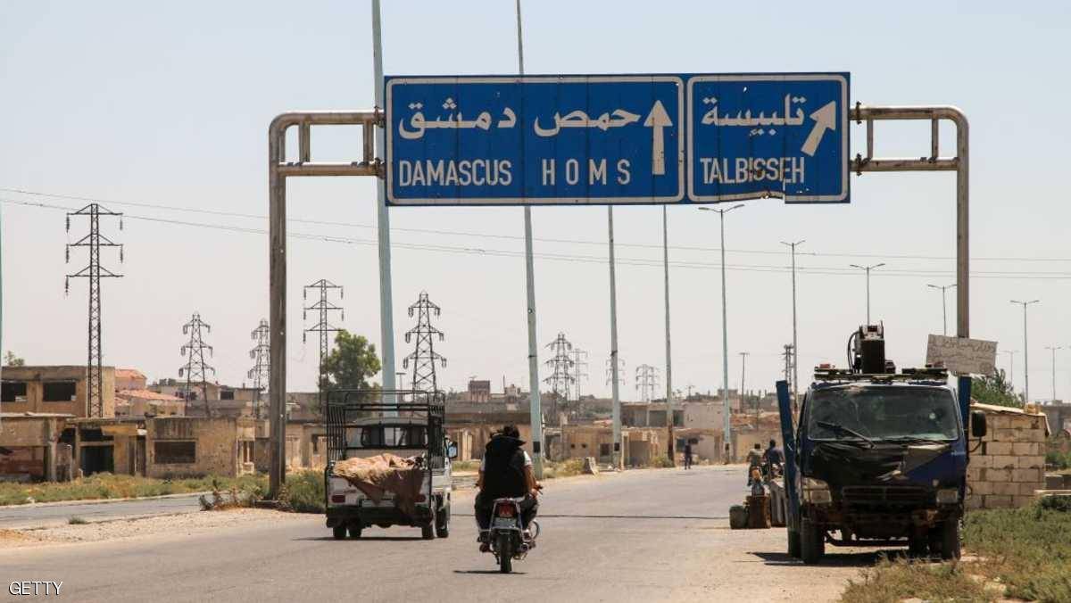 تعرف إلى أول سفير عربي يعود إلى دمشق