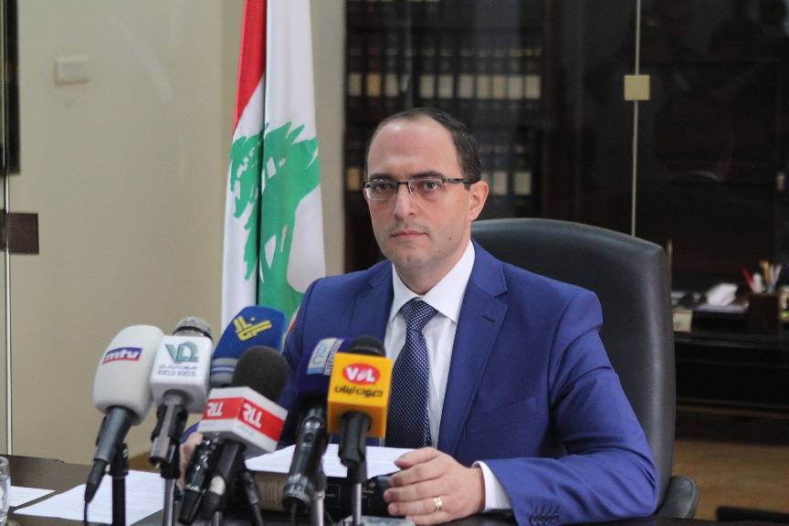 تعميم للتفتيش المركزي عن ضبط الدوام في الإدارات والمؤسسات العامة
