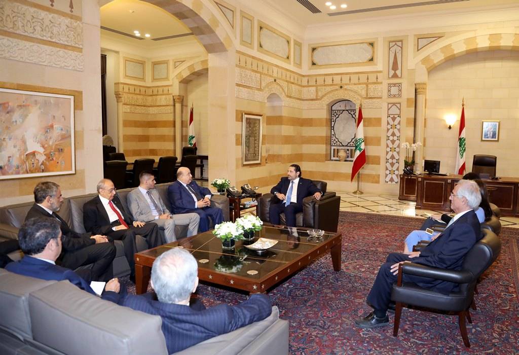الحريري تابع مع وفود شؤونا اقتصادية