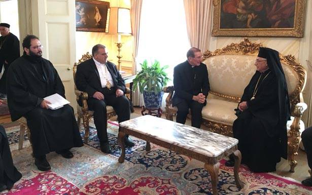 عبسي زار السفير البابوي: سيبقى صوت البابا
الصوت المطالب بإحلال السلام