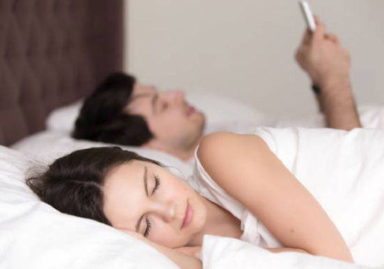 6 حقائق غريبة عن الخيانة, أهمها الصوت العميق والجذاب …