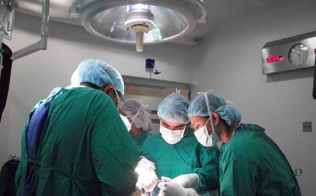 لماذا يتمّ اجراء العمليات الجراحية في الصباح؟