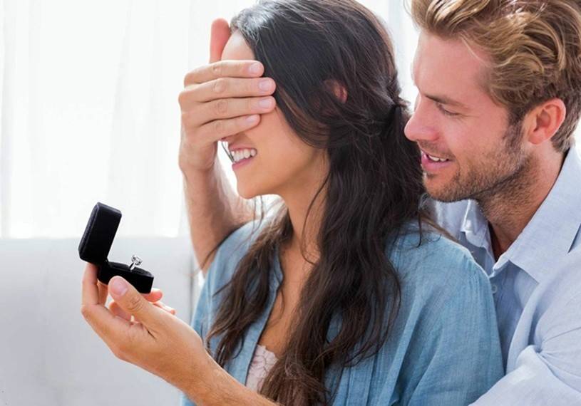 هكذا تفوزين بقلب رجل العذراء والأسد !