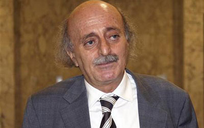 جنبلاط غيّر مسار الصيغة الحكومية
ويعوّل على دور سعودي
