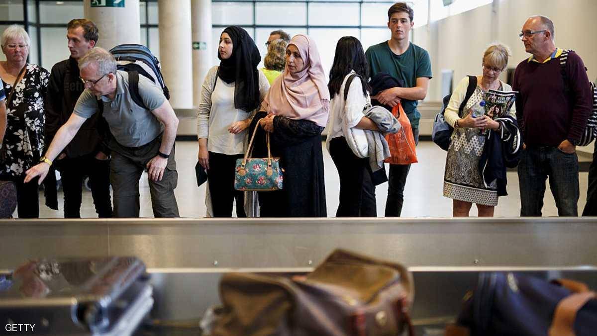 بحيلة بسيطة... حقيبة السفر ستصل سريعا إلى حزام الحقائب