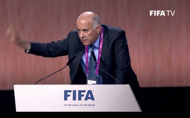 رئيس الاتحاد الفلسطيني يهاجم رئيس الفيفا بسبب اسرائيل