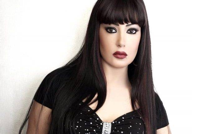 بالصورة - سمية الخشاب تضع نفسها في موقف محرج وتنشر صورة من حفل زفافها السابق!
