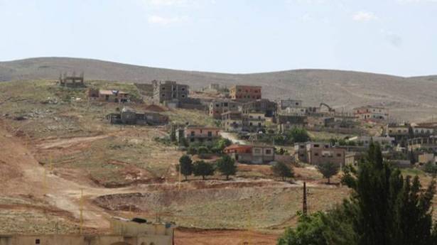 قتيل و جريحان على طريق عام بعلبك