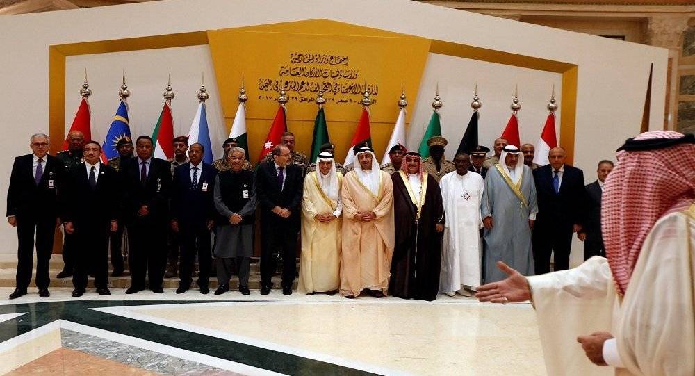 وزير الخارجية المصري: القاهرة لن تسمح بأي تهديد لأمن السعودية