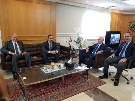 فنيانوس التقى وفدا اوروبيا وتابع شؤون مرفأ طرابلس