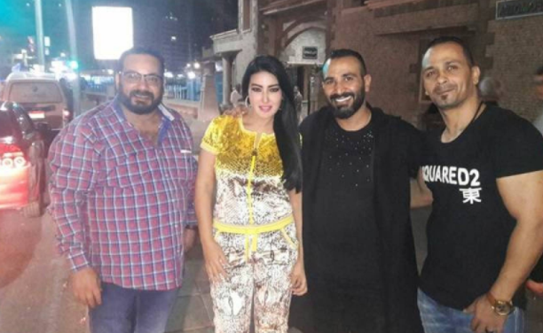 بالصورة - سمية الخشاب تتعرض للسخرية في شهر العسل!