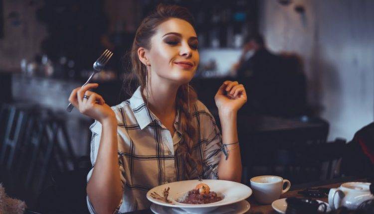 5 أمور لا تقم بها مباشرة بعد الأكل...