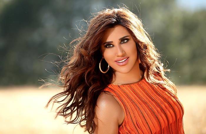 بالفيديو -  تعرفوا إلى الشيف نجوى كرم!