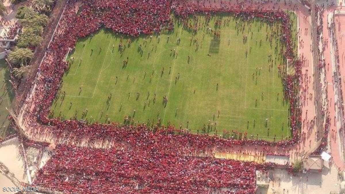 صورة جماهير 