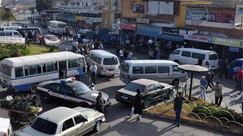 مسلحون حاولوا سرقة صيدلية في الدورة... واصابة الموظف باطلاق نار