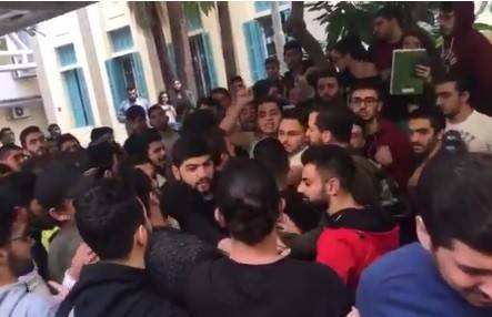 بالفيديو: 