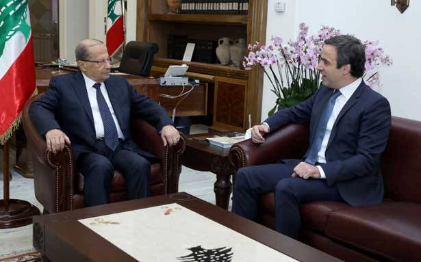تلقّى دعوة لحضور قداس بمُناسبة استشهاد رينيه معوّض
رئيس الجمهوريّة وقّـع مُوازنـة العام 2017 
وبحث مع أهالي جزّين استحداث فرعي للضمان والسجّل العقاري
