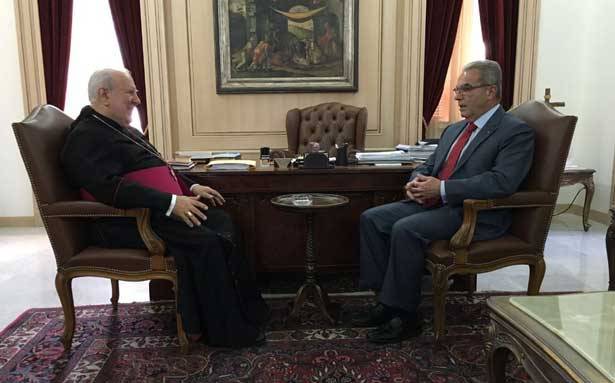 «المجلس الماروني» أقام قداساً لمناسبة تذكار الموتى
الخازن بحث ومطر أبعاد الإنفتاح السعودي