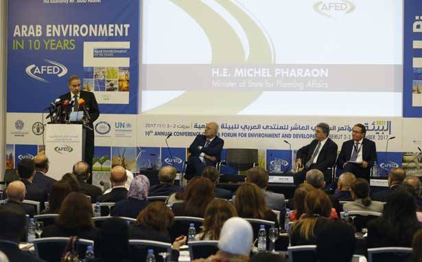 إفتتاح «المنتدى العربي للبيئة والتنمية»
فرعون مُمثلاً الحريري : الإدارة البيئيّة
جزء من التنمية الصحيحة والخدمات الأساسيّة