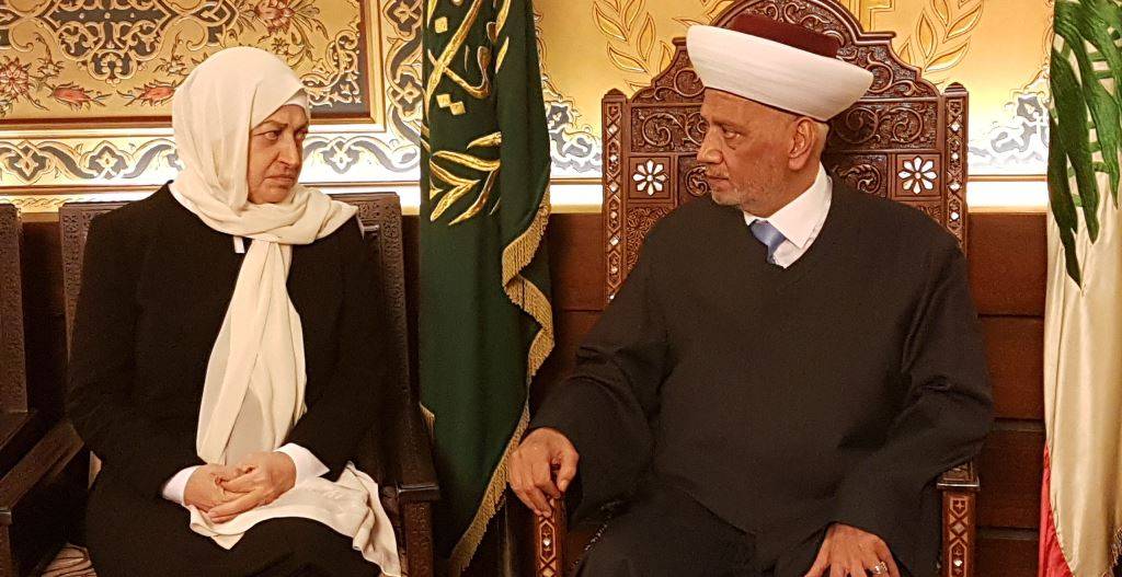 بهية الحريري ووزير الداخلية في دار الفتوى