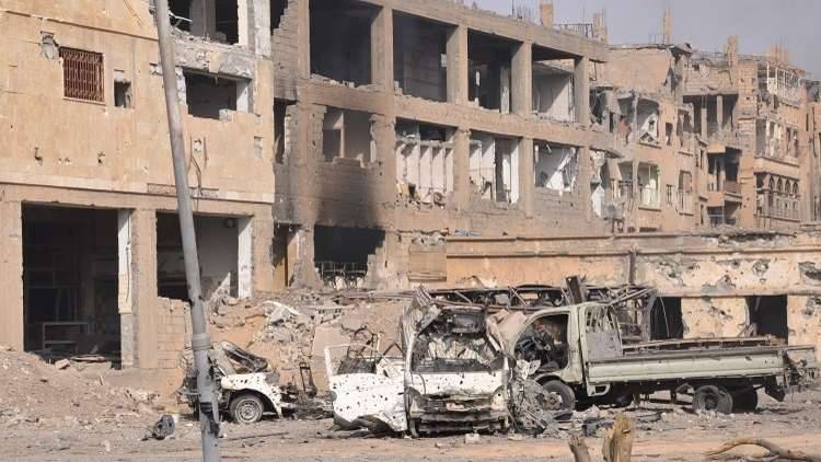 مقتل 100 شخص جراء انفجار سيارة مفخخة وسط تجمع للنازحين قرب دير الزور