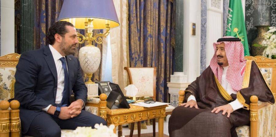 بالفيديو..لحظة استقبال الملك سلمان للحريري
