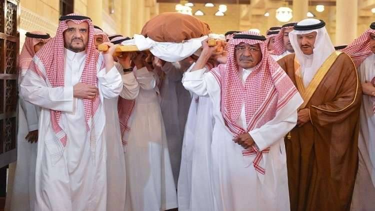 شاهدوا كيف شيّع مسؤولون خليجيون ضحايا المروحية السعودية
