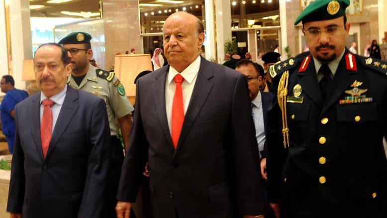 هادي رهن الإقامة الجبرية بالسعودية