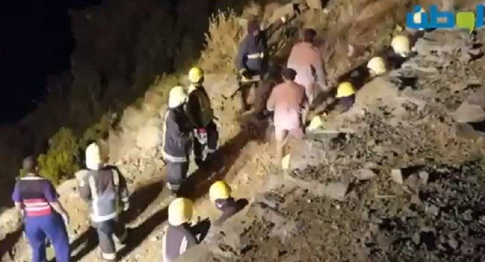 بالفيديو... سعودي يصور قبر الأمير منصور بن مقرن بجانب ملكين سابقين