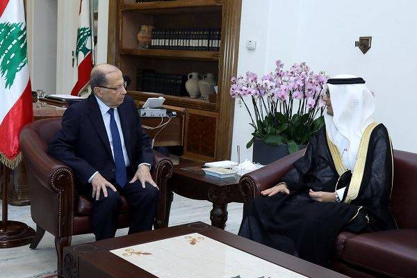 عون للبخاري: طريقة استقالة الحريري غير مقبولة