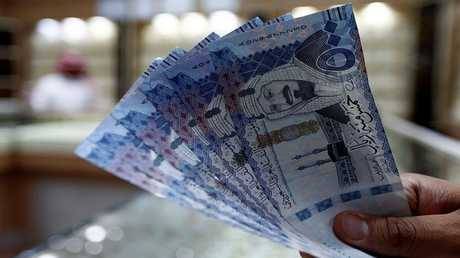 أثرياء السعودية يحاولون نقل أموالهم من الخليج
