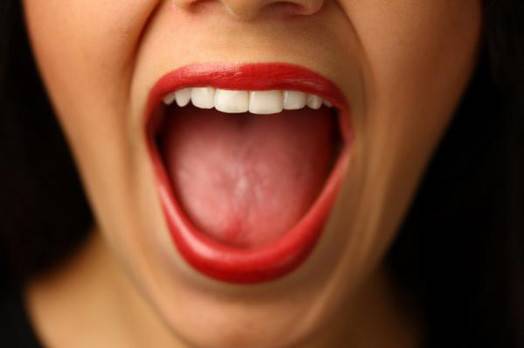 احذر: هذه العوارض البسيطة قد تؤدي الى سرطان الفم!