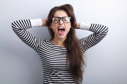 كيف تضبطين ردات فعلك خلال الدورة الشهرية؟