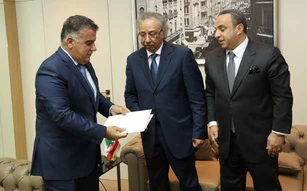 عبّاس عرض ووفد «اتحاد المصارف» إنعكاس التطوّرات السياسيّة على القطاع