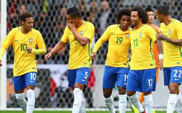 فوزان وديان للبرازيل وفرنسا وتعادل انكلترا مع ألمانيا
الملحق : السويد تسقط ايطاليا ذهاباً (1-0)