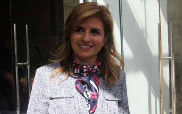 رلى ديب نقيبة لأطباء الأسنان