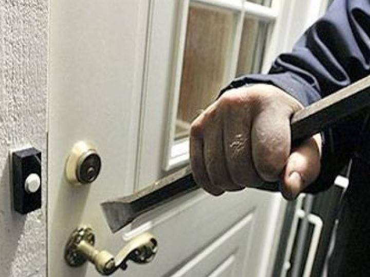 "مديرية المباني" تتعرض للسرقة والتحطيم.. والوزارة تتحرك