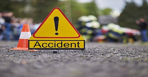 3 جرحى نتيجة تصادم بين فان وسيارة على طريق عام الضنية