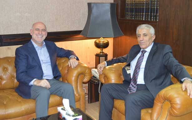 حمدان يلتقي وزير الأشغال وتأكيد
على التعاون بين الوزارة وديوان المحاسبة
