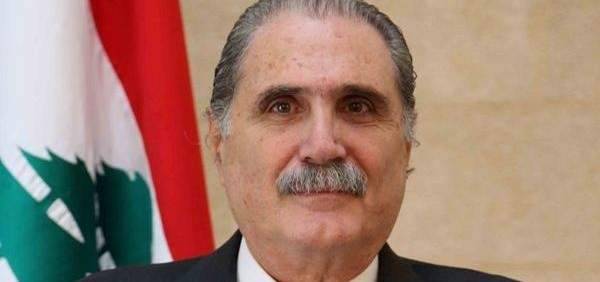 جريصاتي وضع اكليلا من الزهر على ضريح رياض الصلح في الاوزاعي