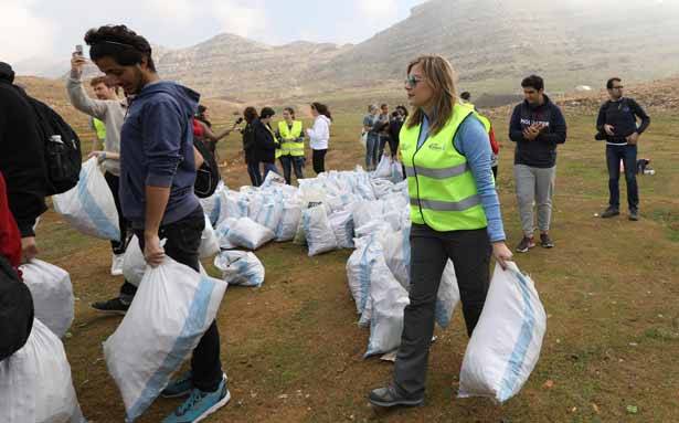 كلودين عون روكز أطلقت حملة
لجمع خراطيش الصيد في جرود كسروان